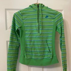 Nike vintage quarter zip top with hood